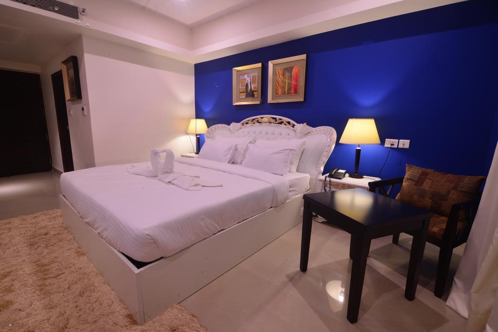 Seasons Hotel & Spa Margao Habitación foto