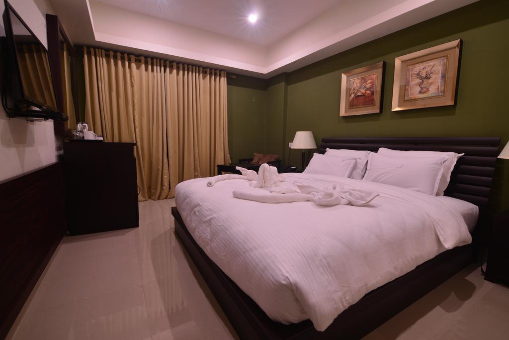 Seasons Hotel & Spa Margao Habitación foto